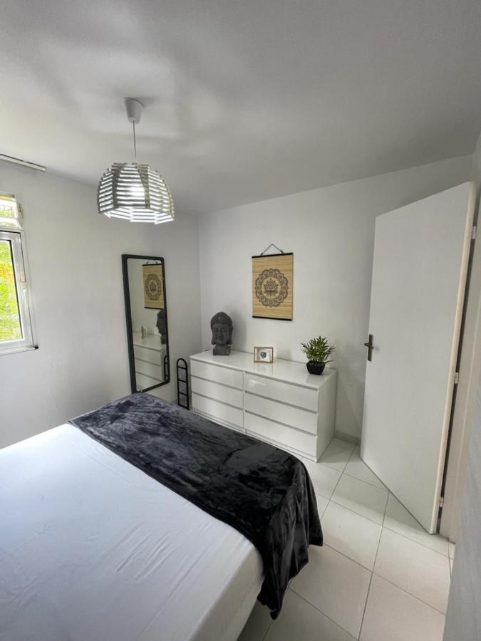 Appartement T2 Route Des Salines Sainte-Anne Exterior foto
